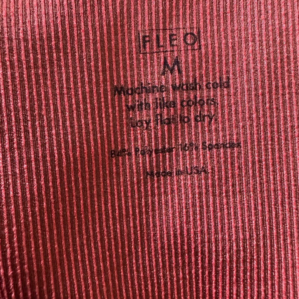 Fleo Red Ribbed Tank Top - Picture 3 of 3